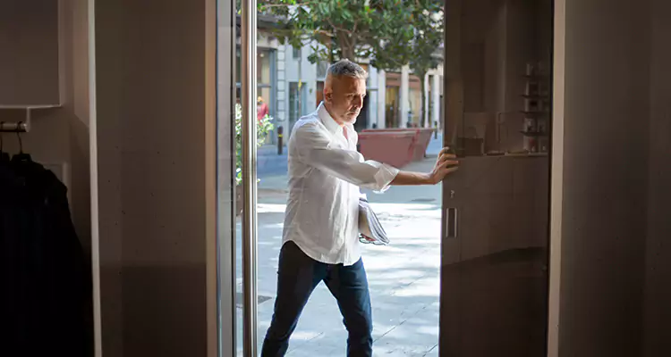 Track Cleaning and Repair for Stuck Doors in Warrington, FL