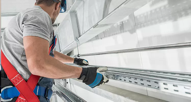 Glass Balcony Railing Replacement in Warrington, FL
