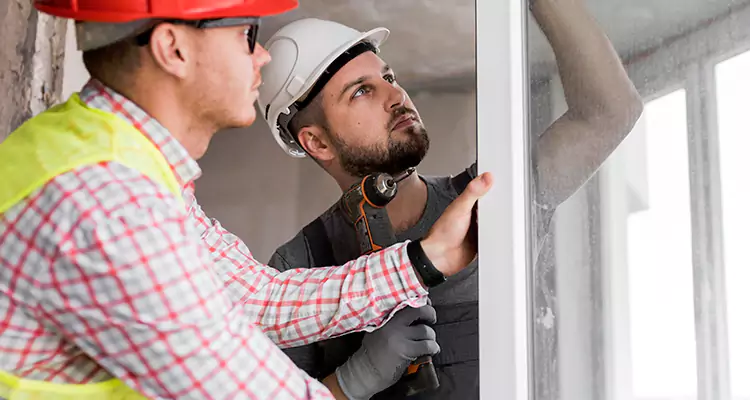 Vertical Crank Out Windows Repair in Warrington, FL